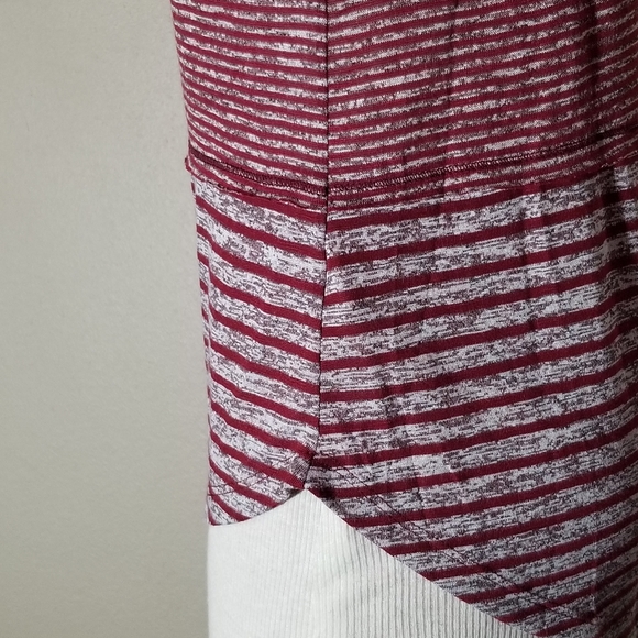 Hem & Thread Pullover Striped Burgundy Gray Size S - Picture 7 of 14